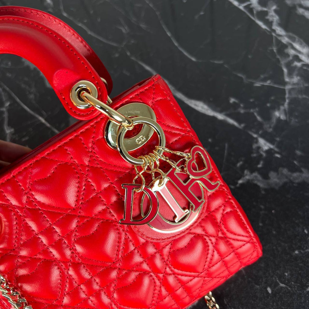 Christian Dior Lady Dior Bag Small 

16x16 cm 
5437-1