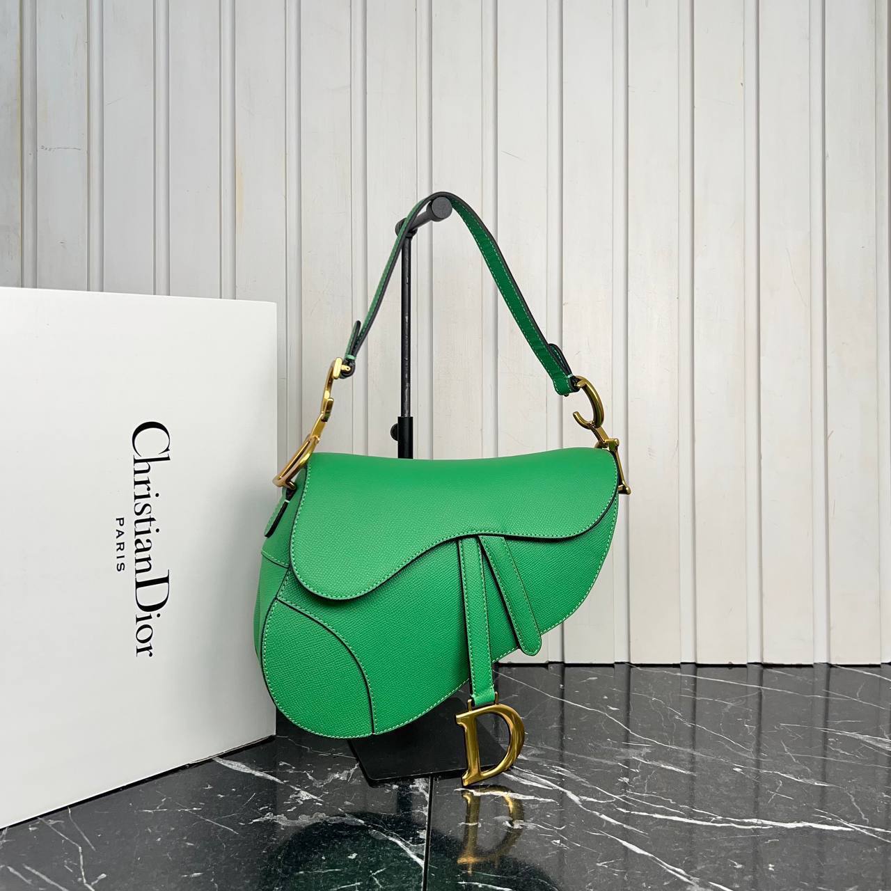 Christian Dior Saddle Bag

25x20 cm 
639.B ⭐️