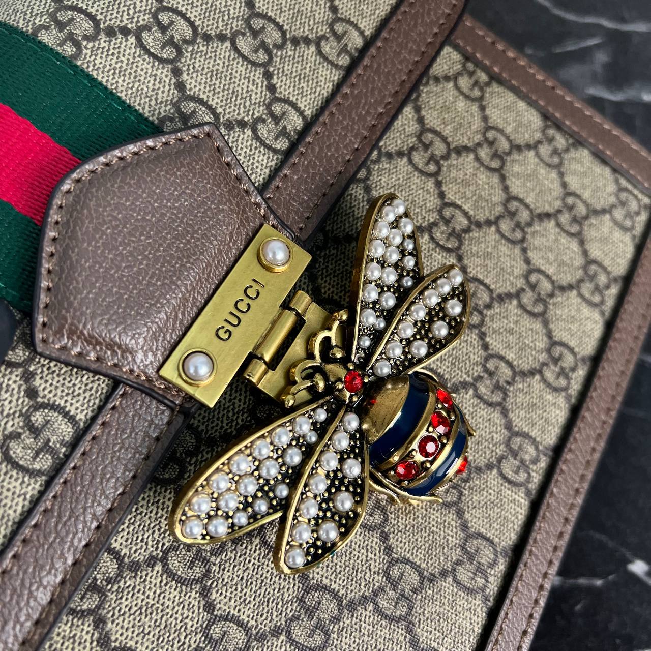 Gucci Margaret Top Handle Bag

26x18 cm 
6858 ⭐️