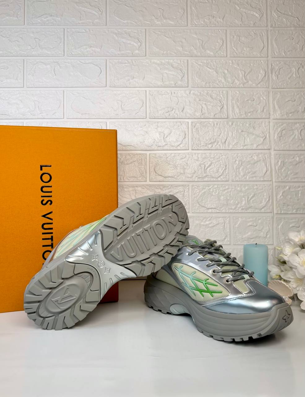 Louis Vuitton Discovery Lace-Up sneakers 785-1 ⭐️
