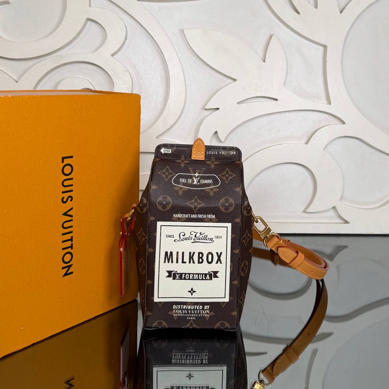 Louis Vuitton Milk Bag

910987 ⭐️