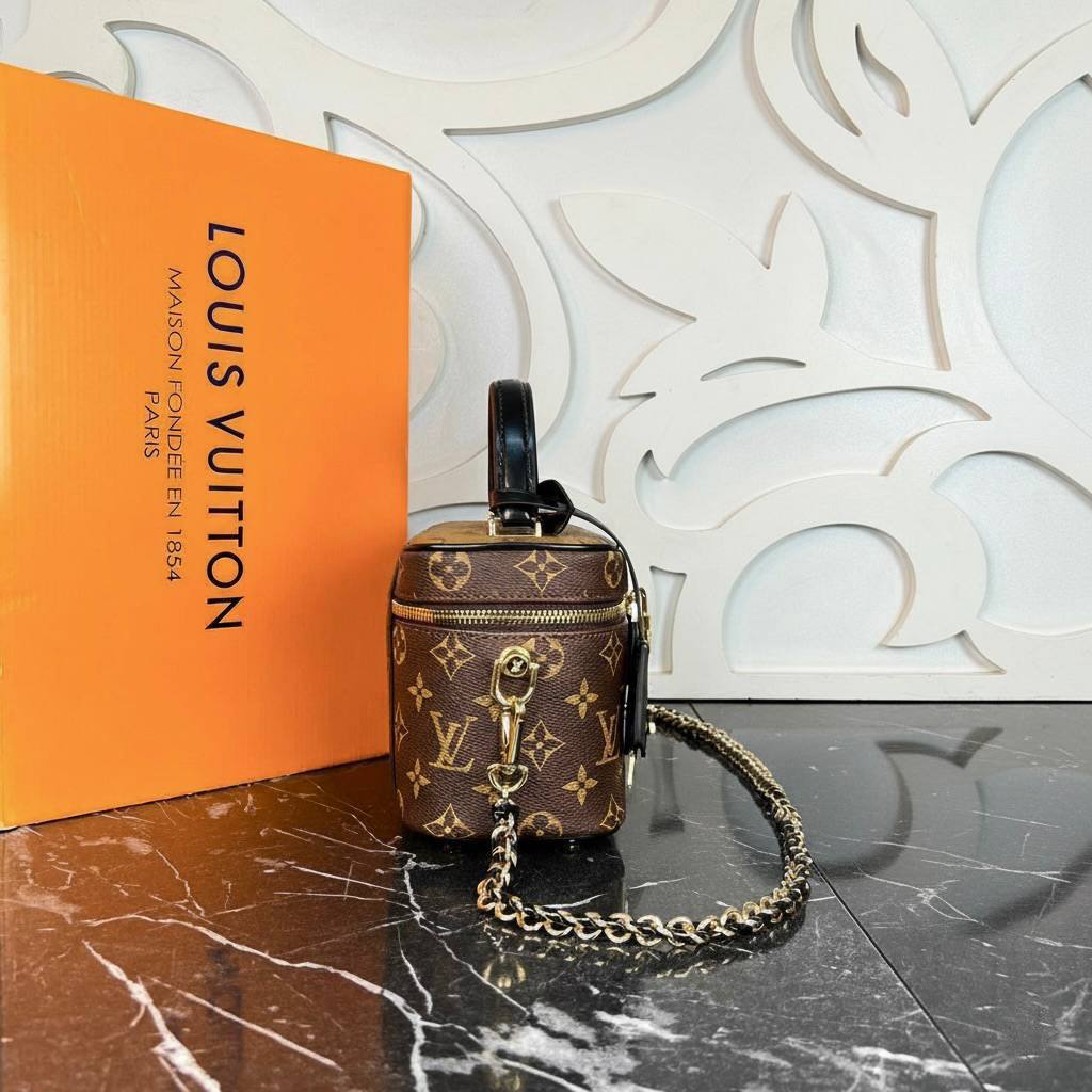 Louis Vuitton Vanity PM 
Vejital Deri İthal Aksesuar 

860-1 ⭐️