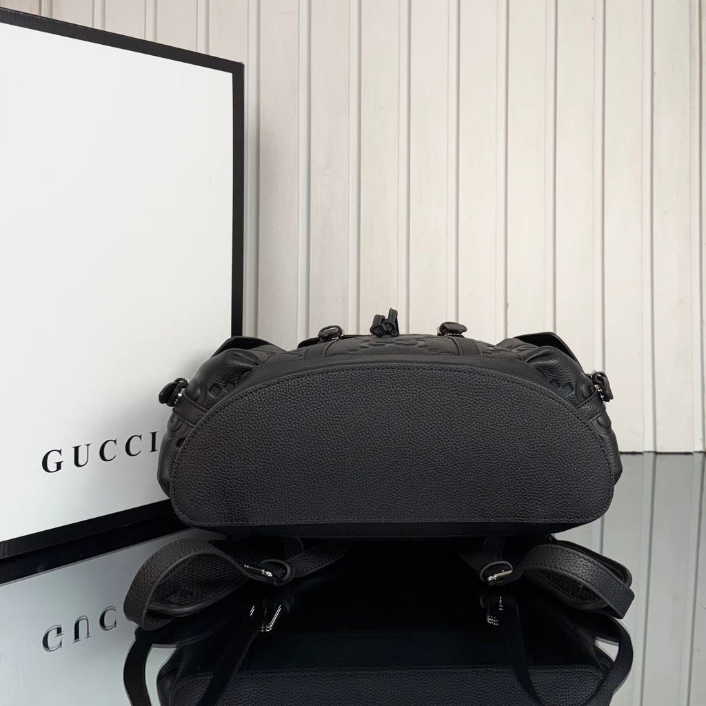 Gucci Medium GG Jumbo Backpack 

34x41 cm