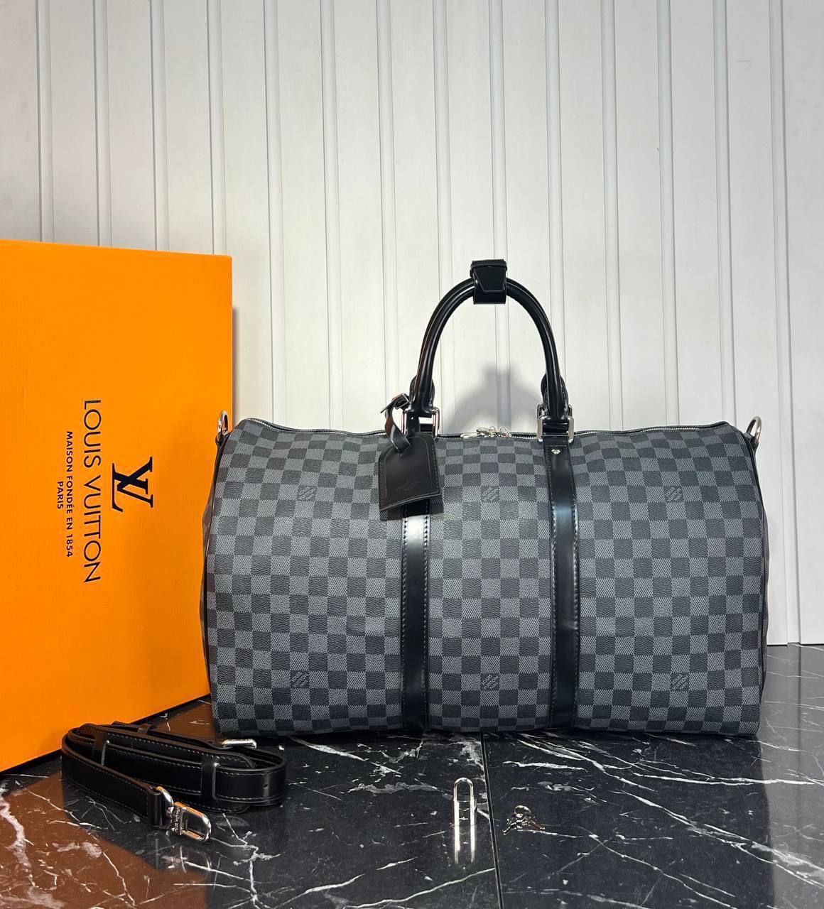 Louis Vuitton Keepall Bandouliere 50 cm

5575 ⭐️