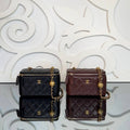 Chanel Small Vanity Bag with Goldball Hardware

16x10 cm
910218 ⭐️