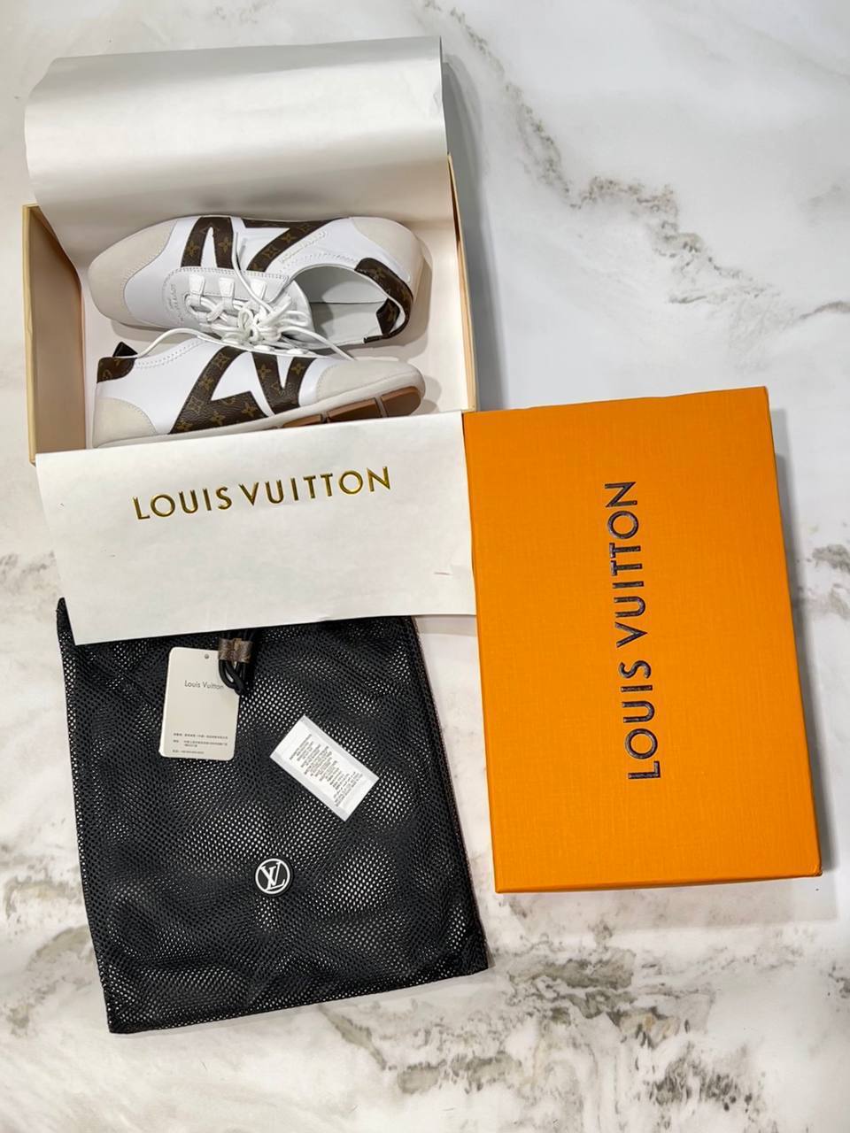 Louis Vuitton Sneakerina 

911066 ⭐️