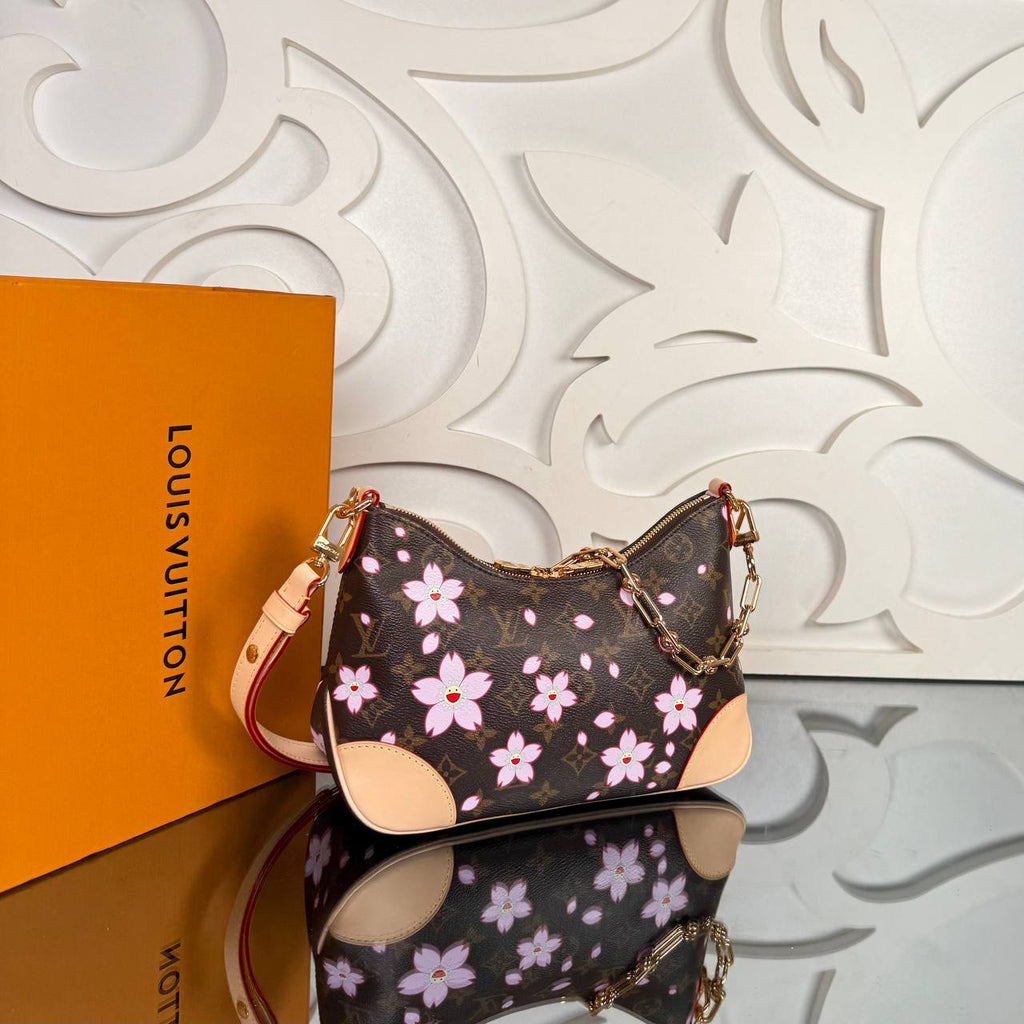 Louis Vuitton LV x TM Boulogne PM

910003 ⭐️