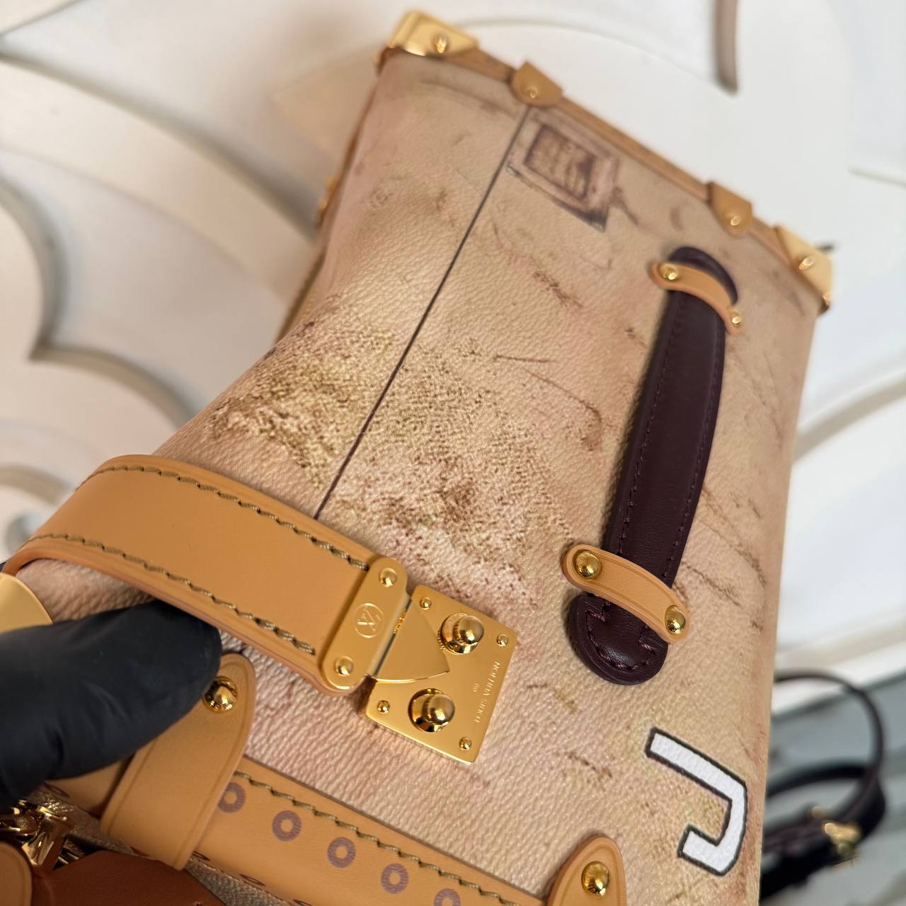 Louis Vuitton Side Trunk MM

910552 ⭐️‼️