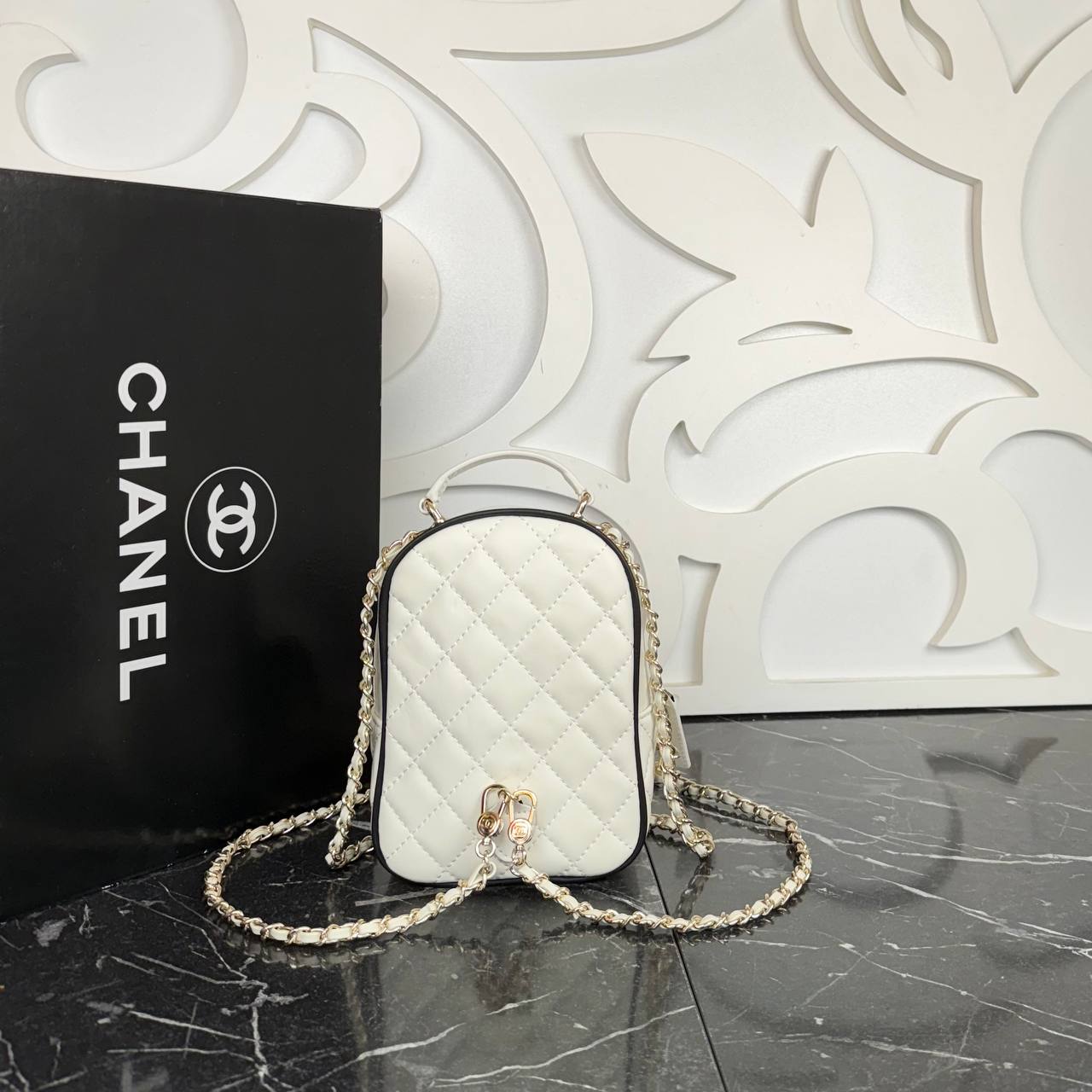 Chanel 24C Mini Backpack

13x18 cm 
910229 ⭐️