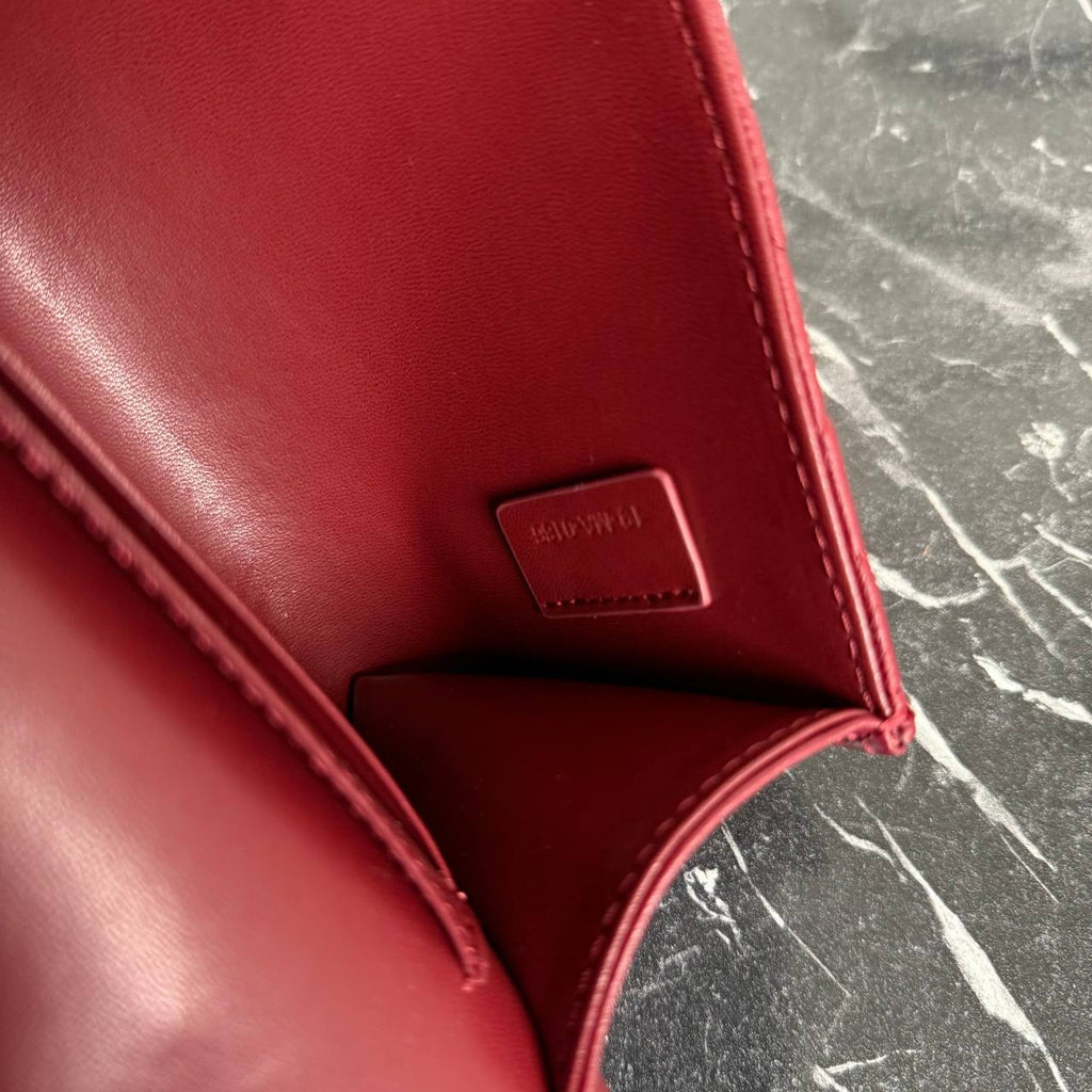 Christian Dior Dioramour Miss Caro Small 

24x10.5 cm
910186 ⭐️