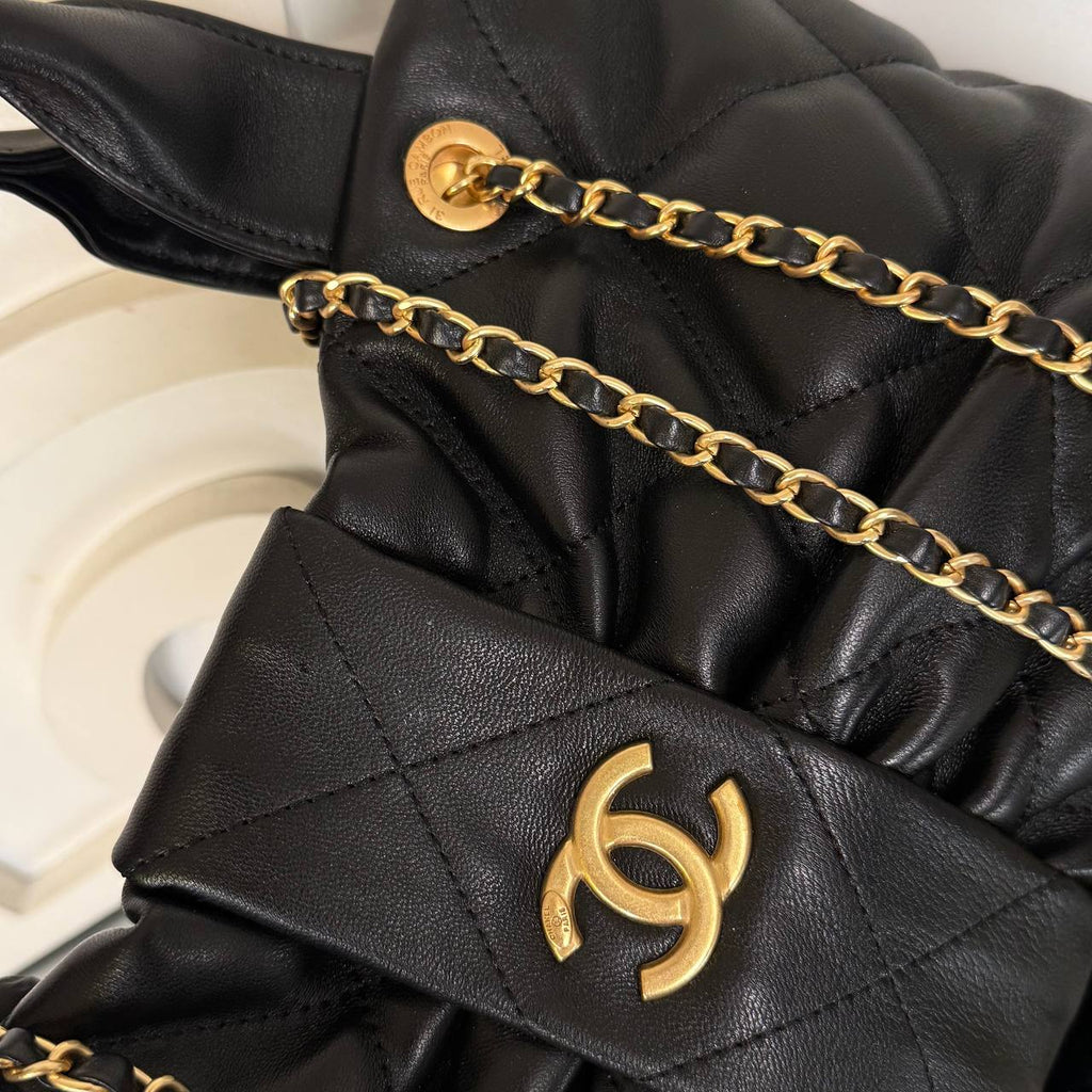 Chanel Bow Bag 

36x26 cm
910399 ⭐️