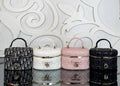 Christian Dior Mini Vanity Bag

17x11.5 cm
910983 ⭐️