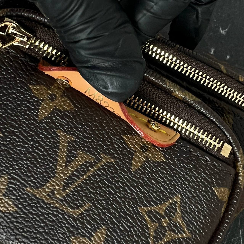 Louis Vuitton Mini Bumbag

6659 ⭐️