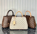 Louis Vuitton Montaigne Bag Medium 

529