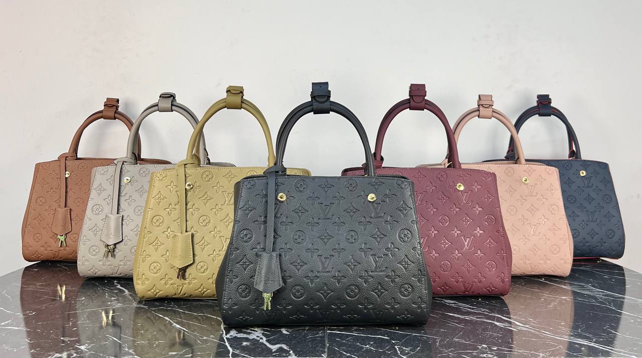 Louis Vuitton Montaigne Bag Medium 

5100
