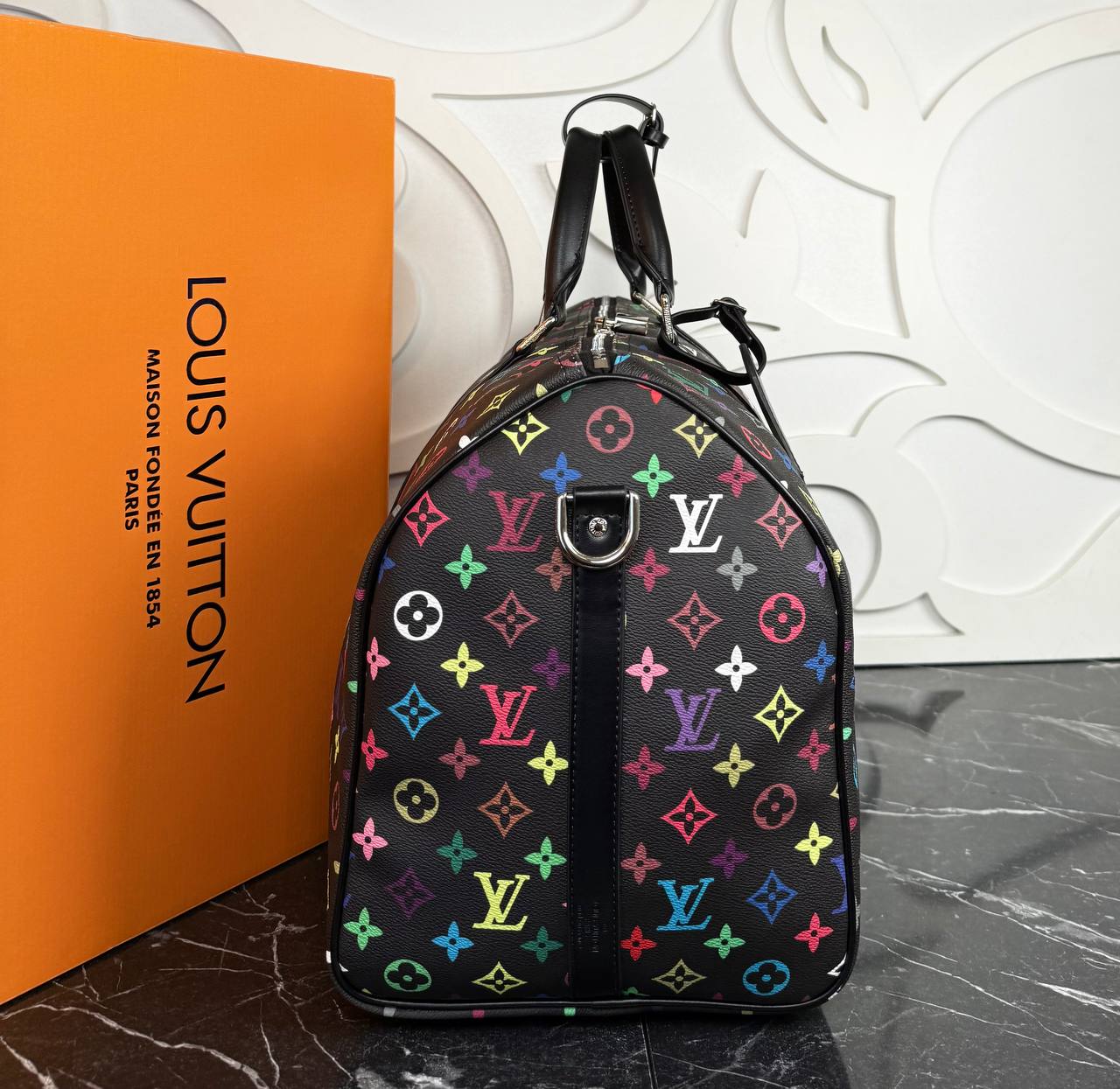 Louis Vuitton LV x TM Keepall Badouliere 50

910138 ⭐️