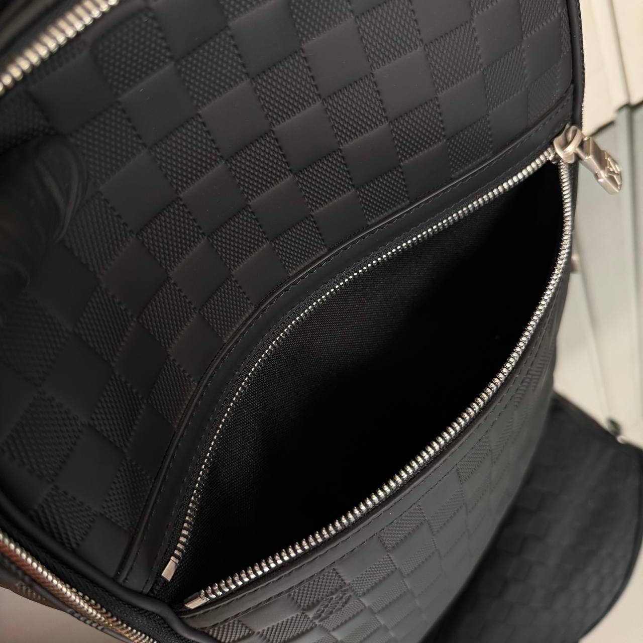 Louis Vuitton Michael Backpack

5811-2 ⭐️