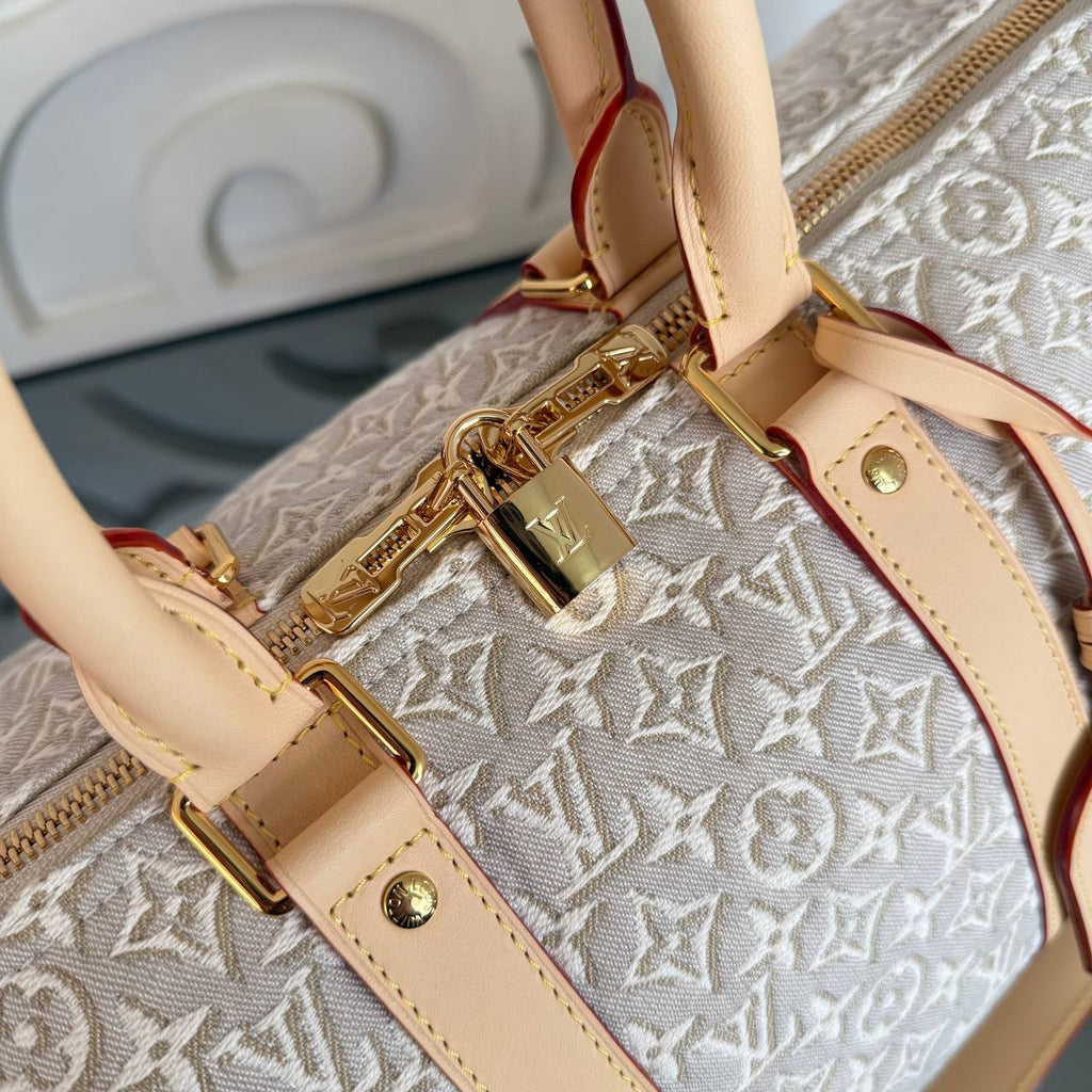 Louis Vuitton Keepall Bandouliere 45

45x27 cm
910975 ⭐️