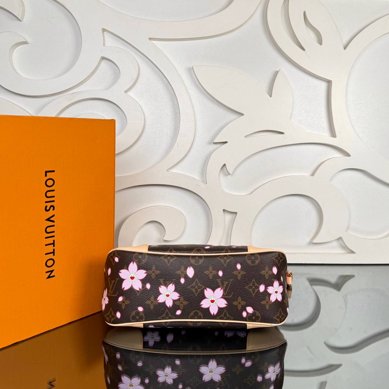 Louis Vuitton LV x TM Boulogne PM

910003 ⭐️