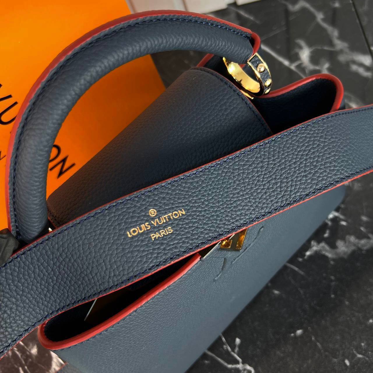 Louis Vuitton Capucines BB 

5565-3 ⭐️