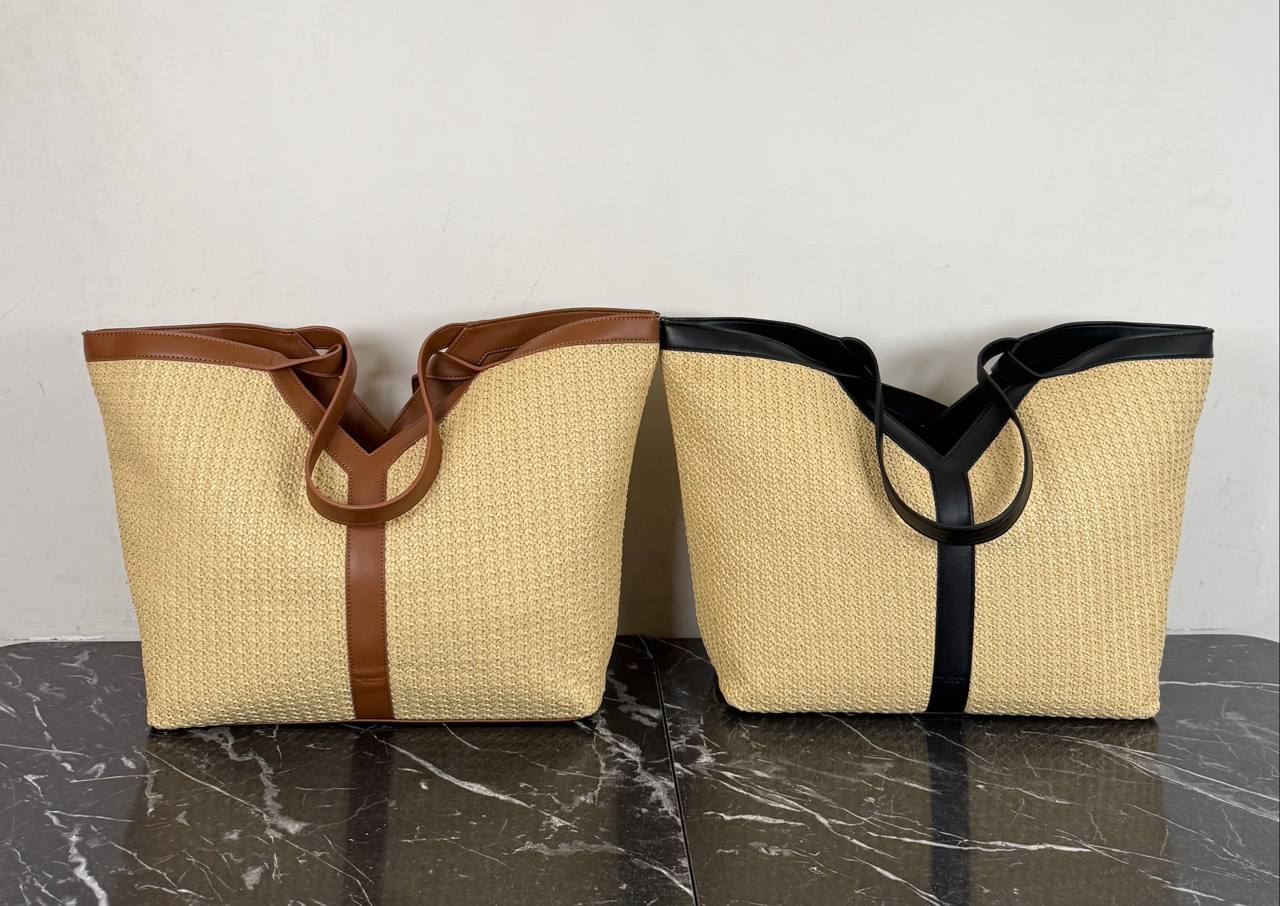 Ysl Saint Laurent Large Raffia Tote Bag

38x33 cm 
910849 ⭐️