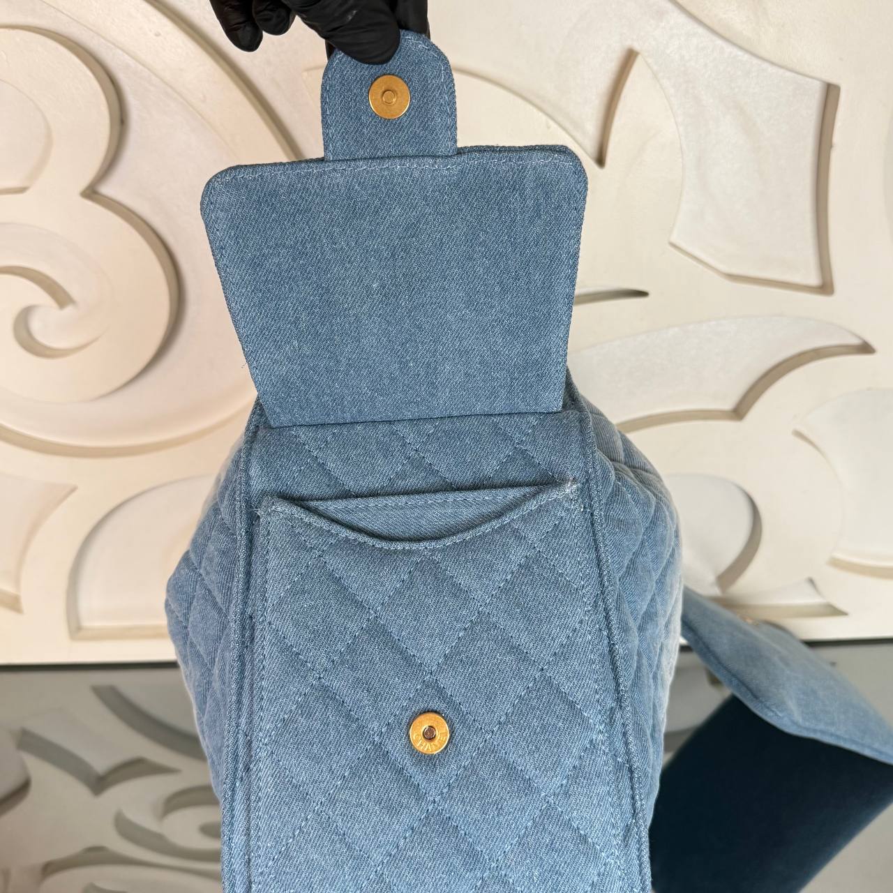 Chanel 25 Medium Handbag

40x30 cm
910621 ⭐️