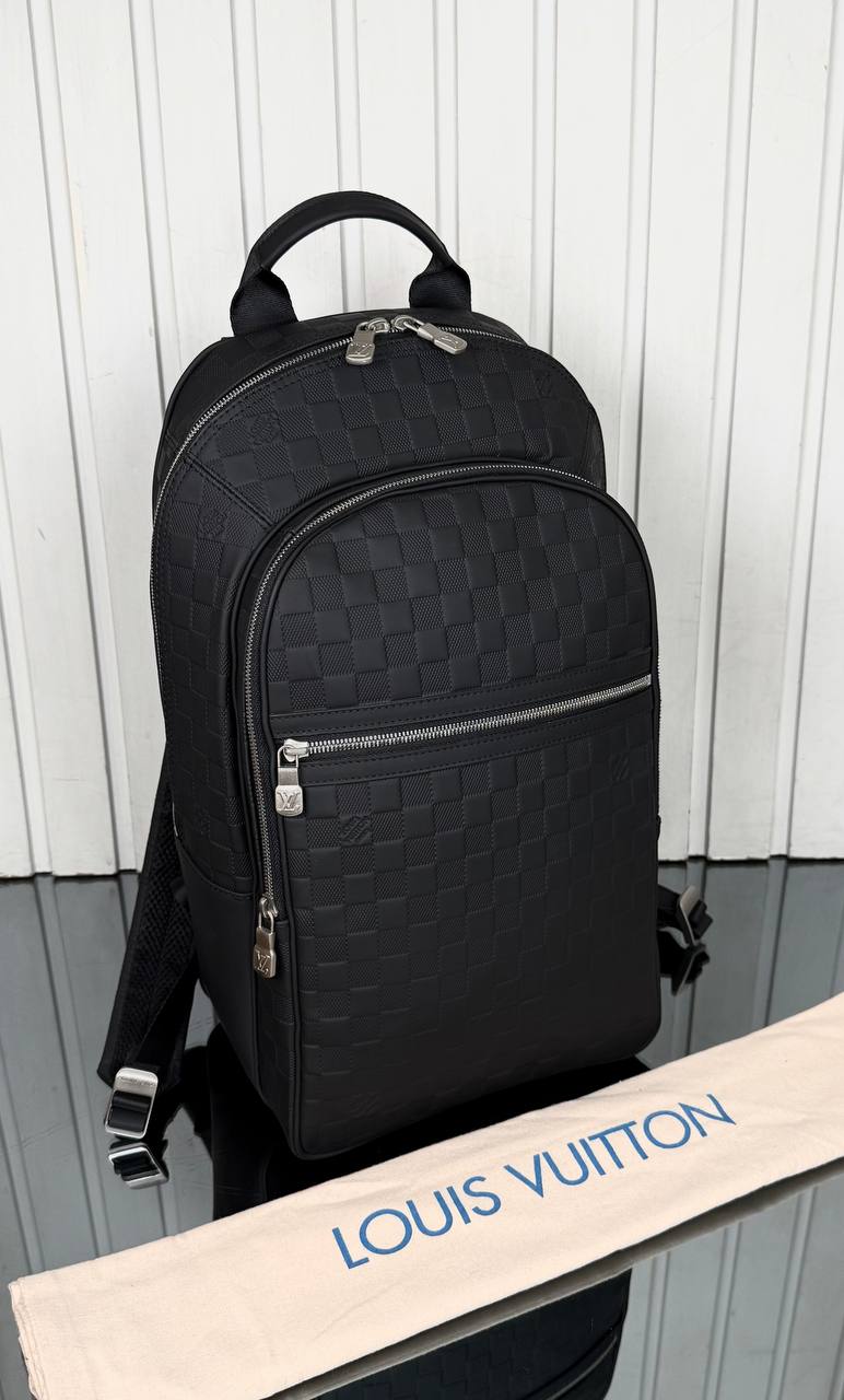 Louis Vuitton Michael Backpack

5811-2 ⭐️