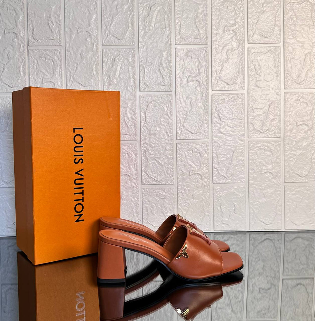 Louis Vuitton Mare Mule 8cm

911237 ⭐️