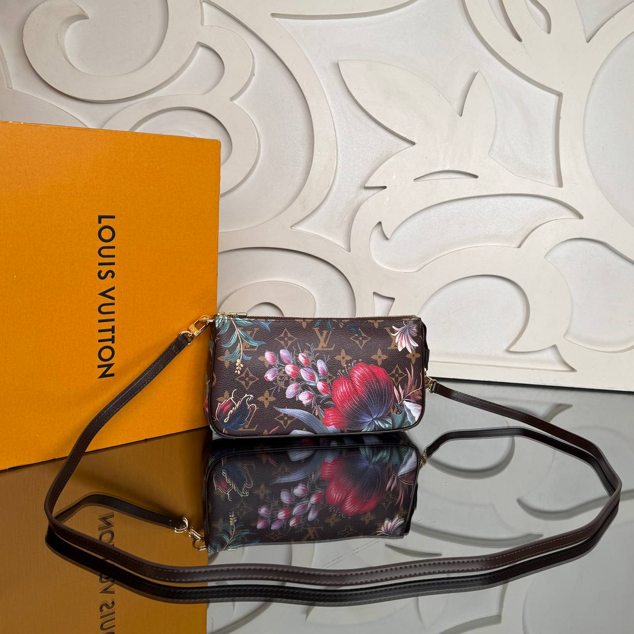Louis Vuitton Pochette Accessories

910367 ⭐️