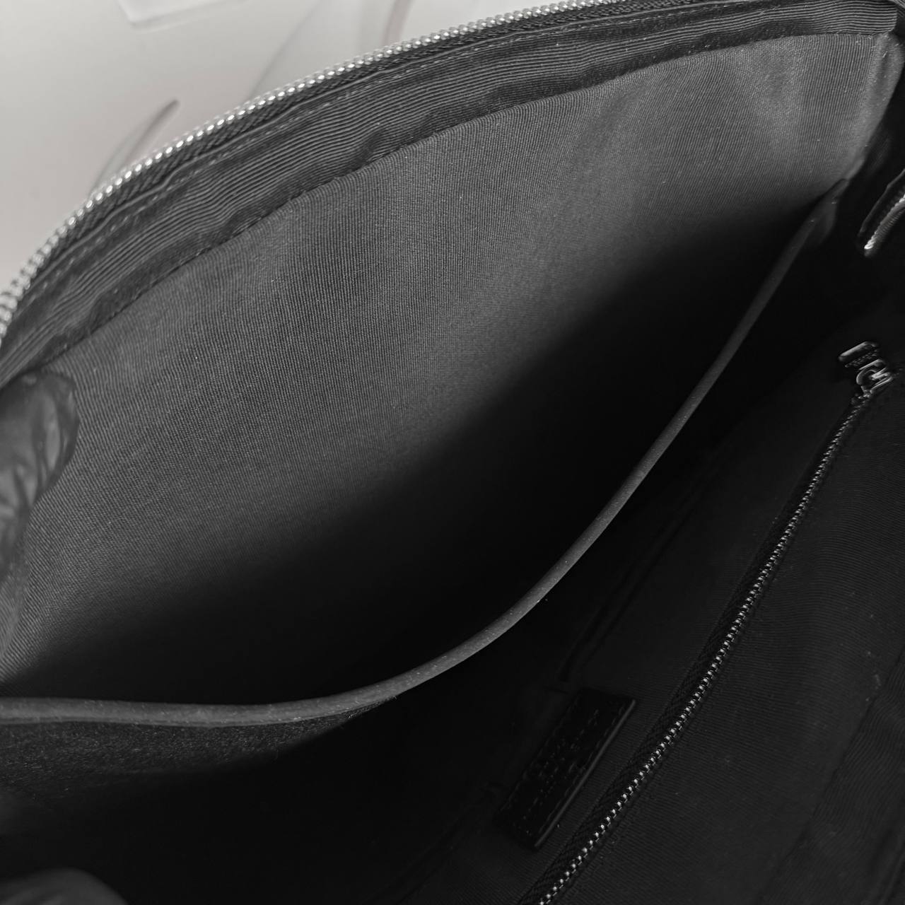 Louis Vuitton Dandy MM Briefcase

910536 ⭐️