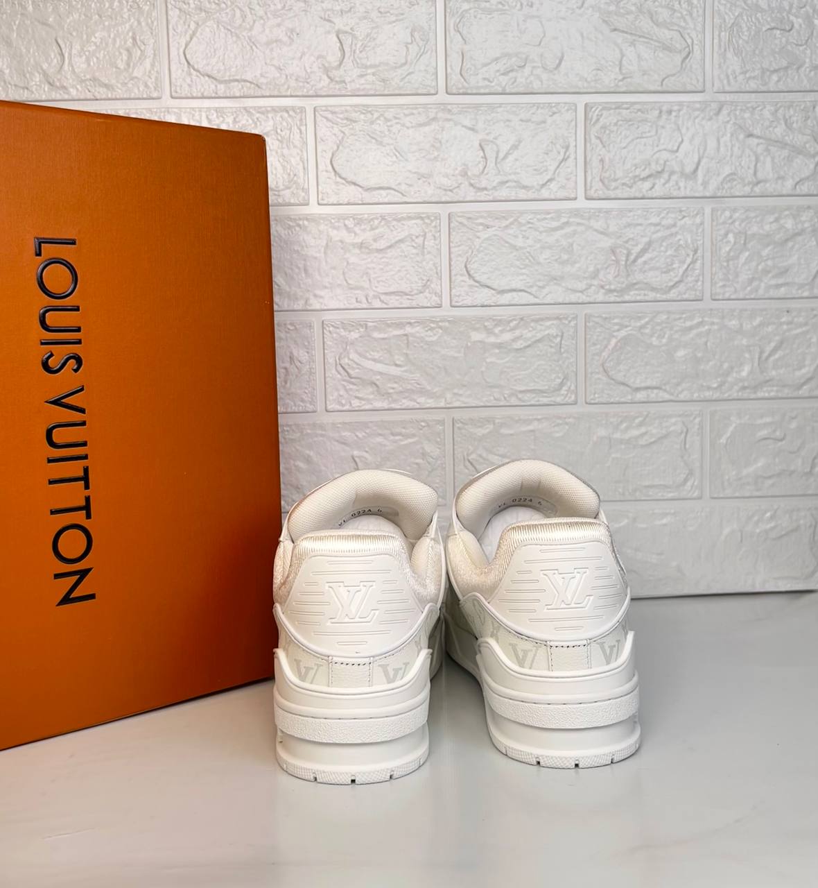 Louis Vuitton Trainer Kotton Sneakers
911155 ⭐️