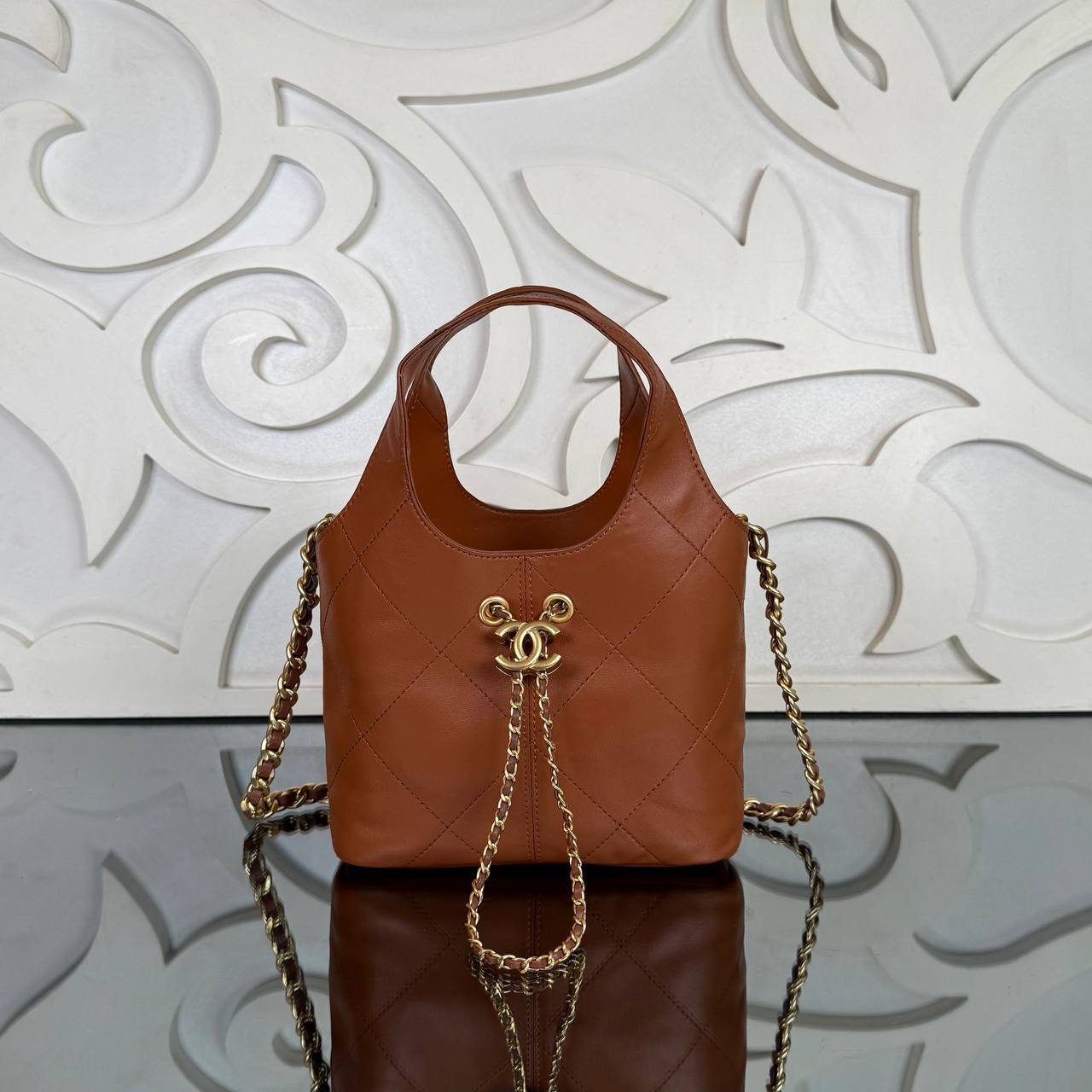 Chanel Small Tote Bag

21x17 cm
910657 ⭐️