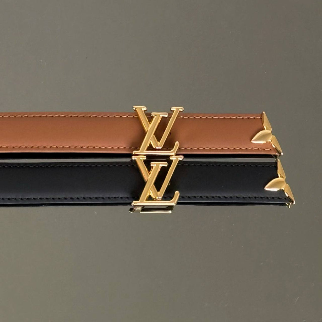 Louis Vuitton Pretty LV 20 mm Reversible Belt

217037 ⭐️