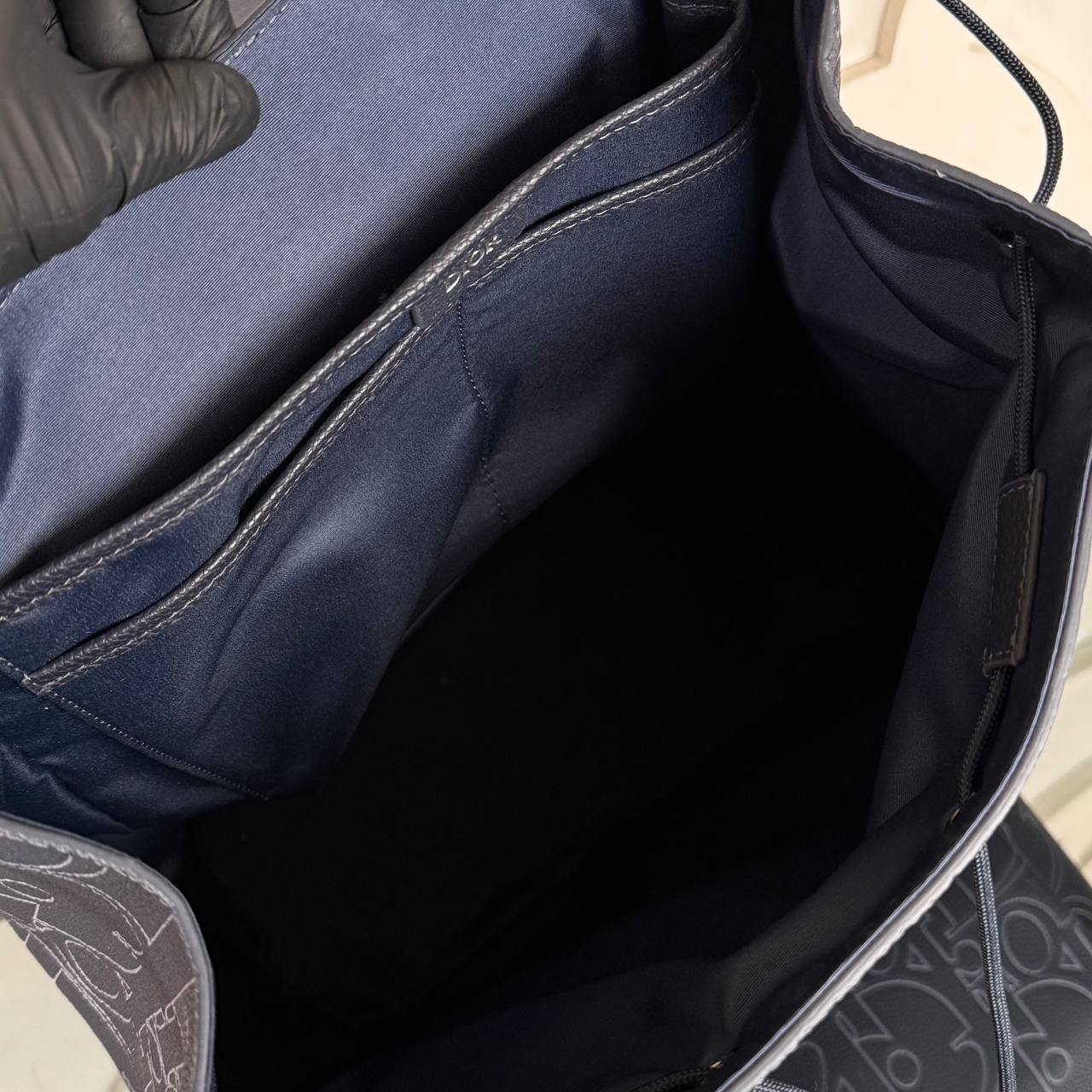 Christian Dior Daily Backpack with Flap

32x40 cm
910413 ⭐️