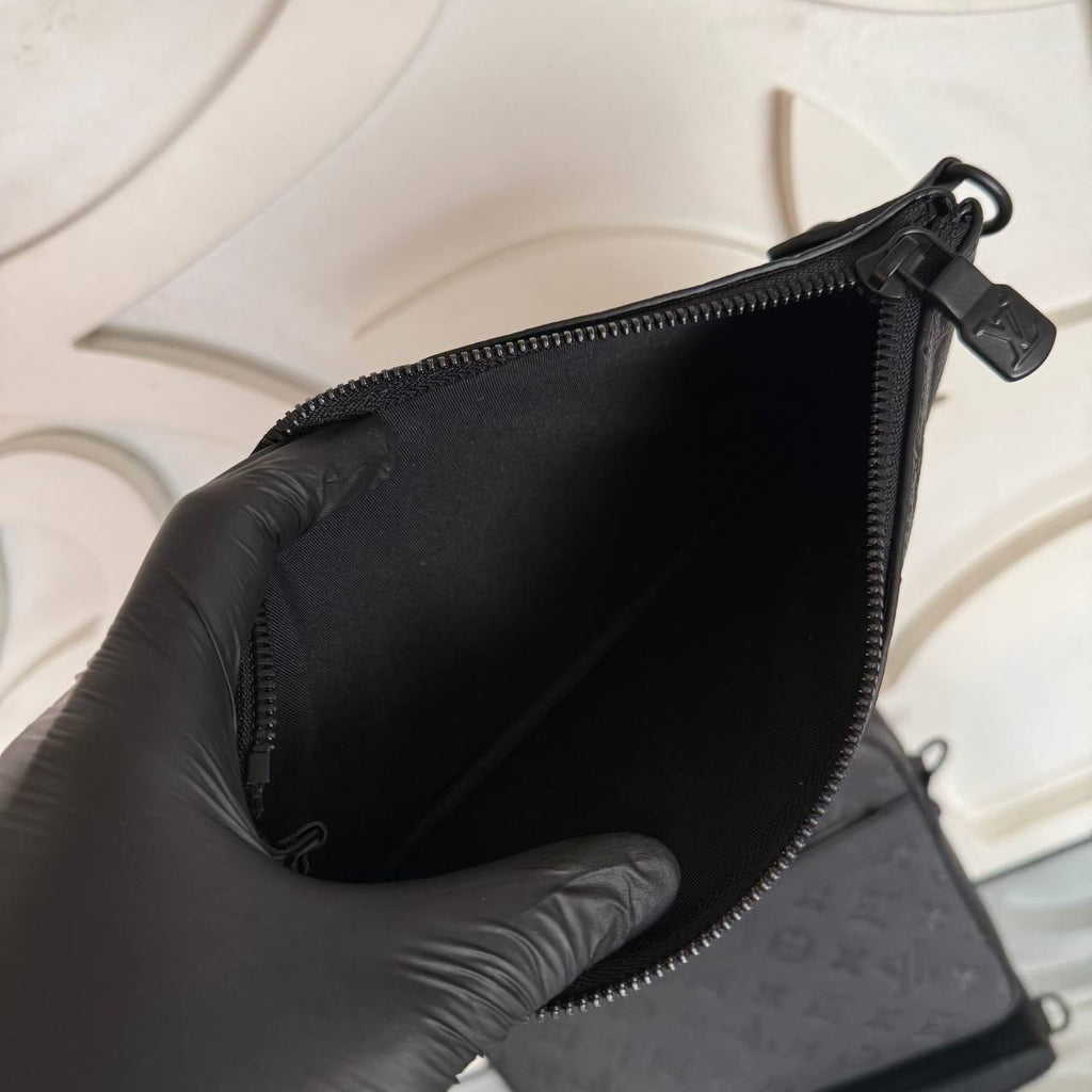 Louis Vuitton Trio Messenger Bag 

773 ⭐️