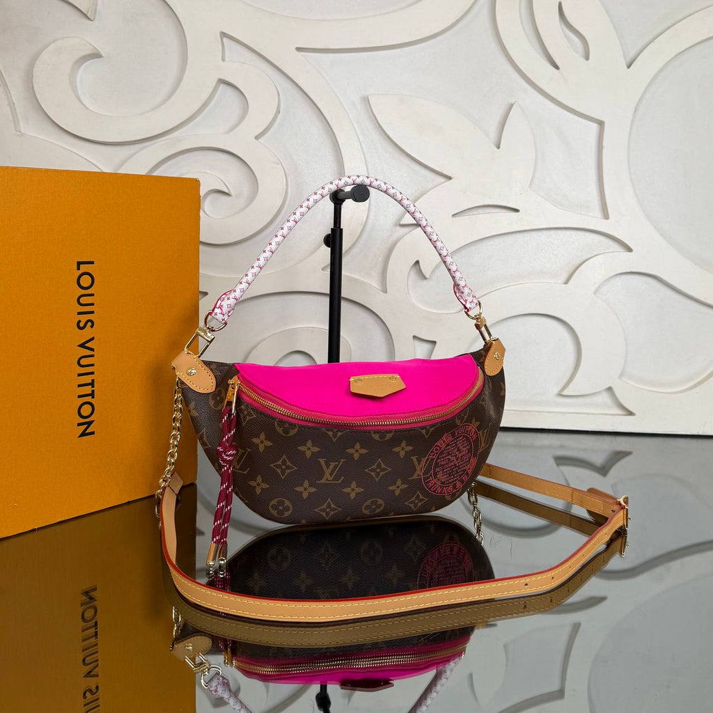 Louis Vuitton Bumbag

910688 ⭐️