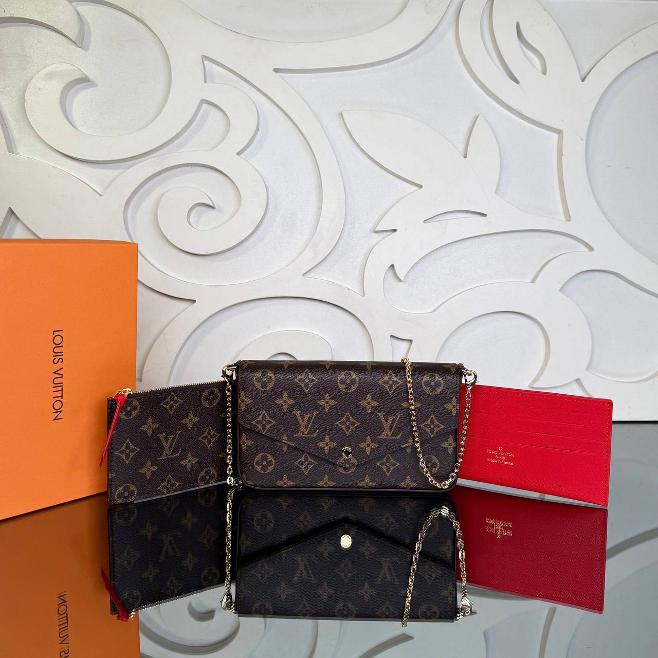 Louis Vuitton Felicie Pochette Monogram 

96.A ⭐️