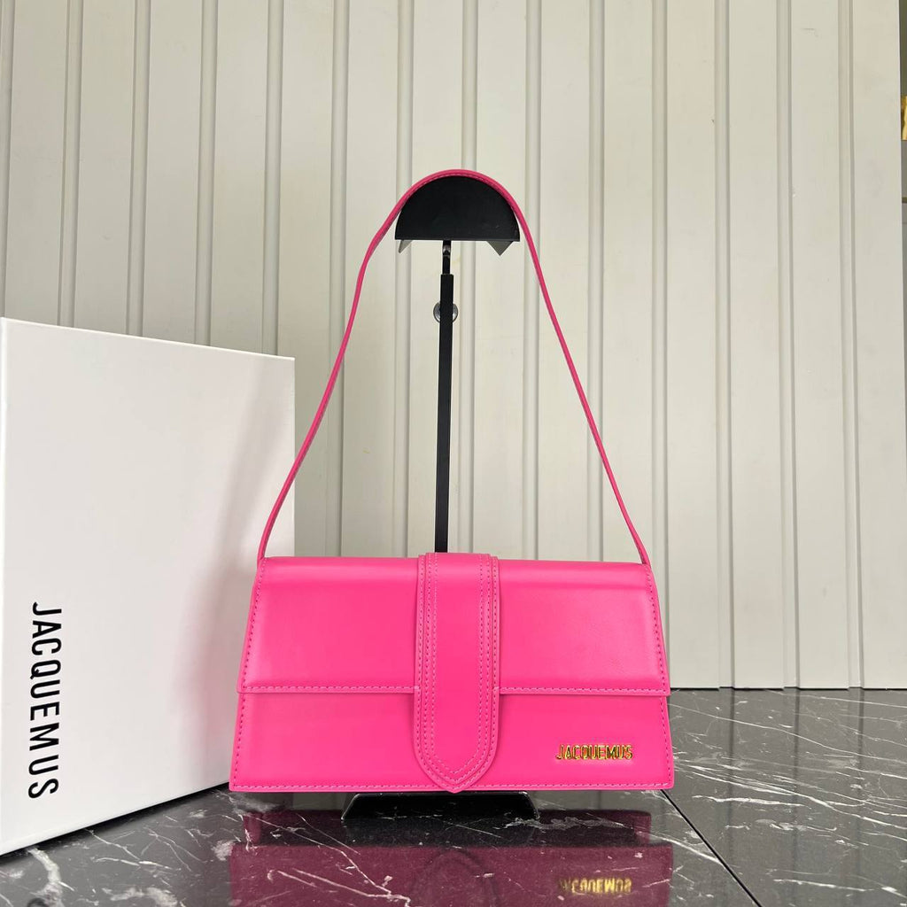 Jacquemus Lee Petit Bambino 

28x15 cm
5736-1 ⭐️