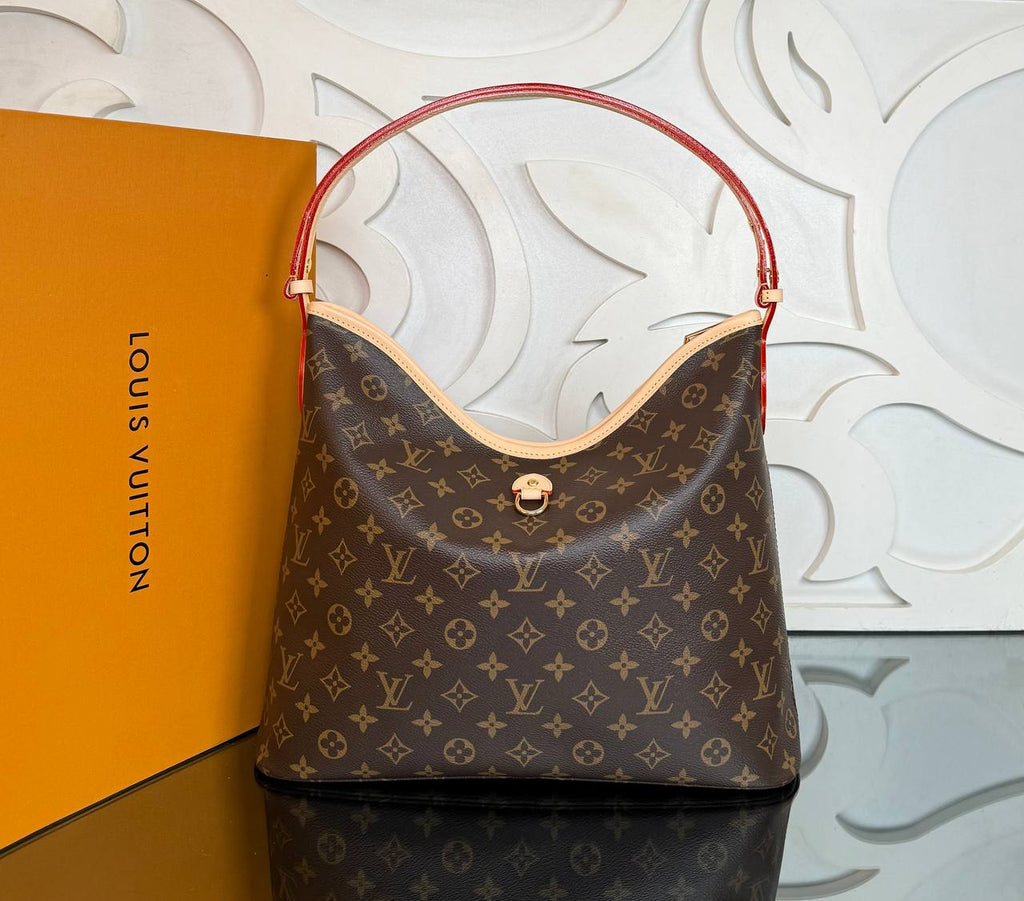 Louis Vuitton Lineup Bag

910342 ⭐️