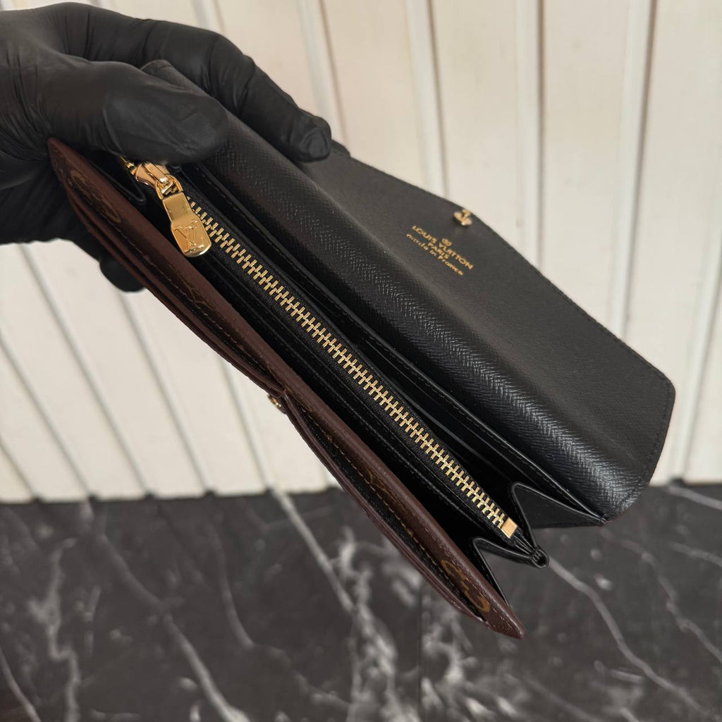 Louis Vuitton Sarah Wallet 

79-1 ⭐️