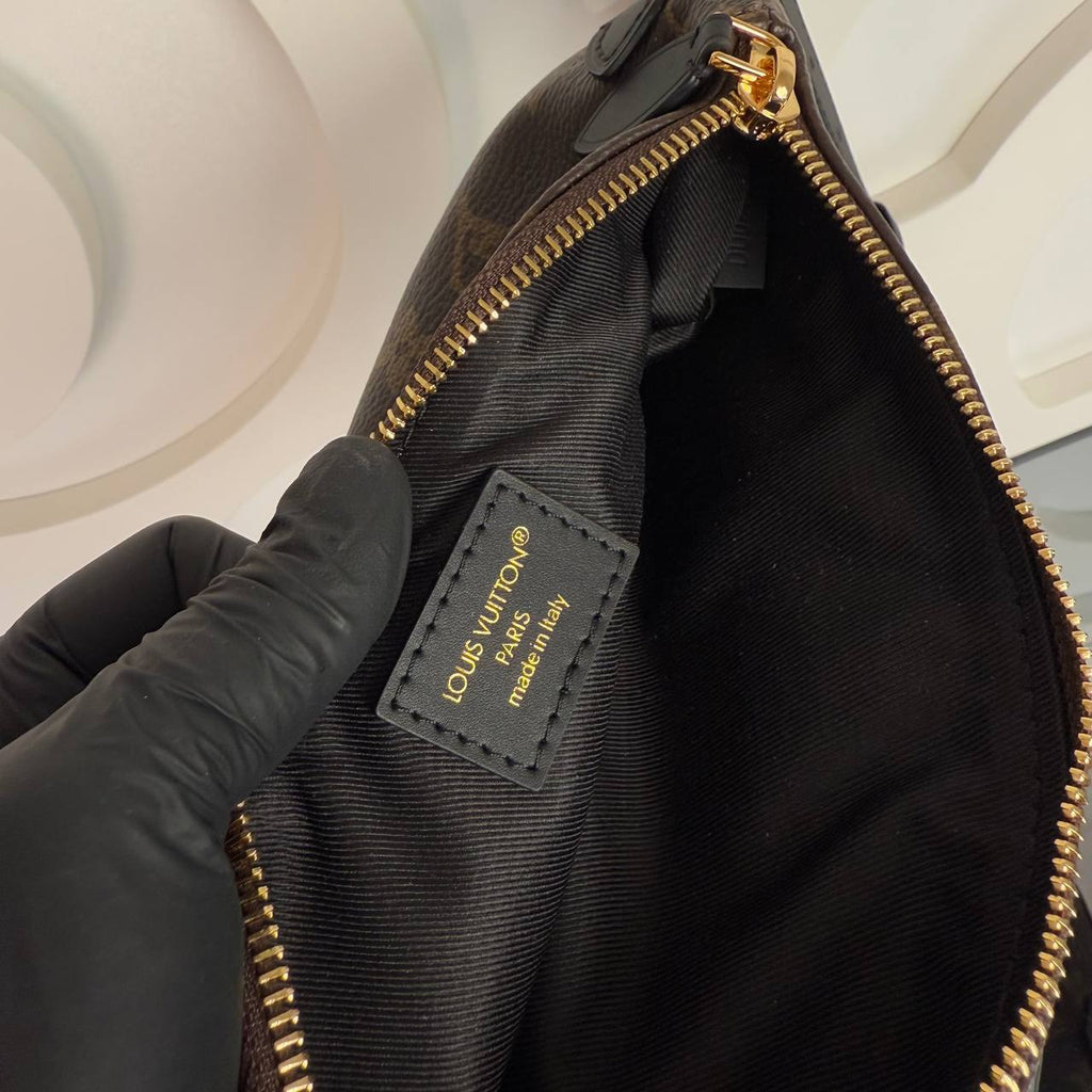 Louis Vuitton Keepit Bag 

910039 ⭐️