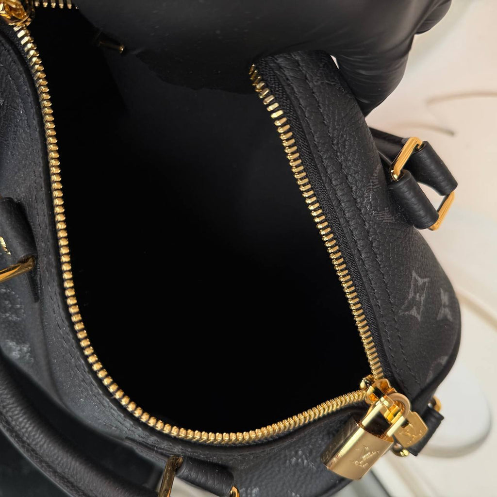 Louis Vuitton Speedy Bandouliere 25

910471 ⭐️