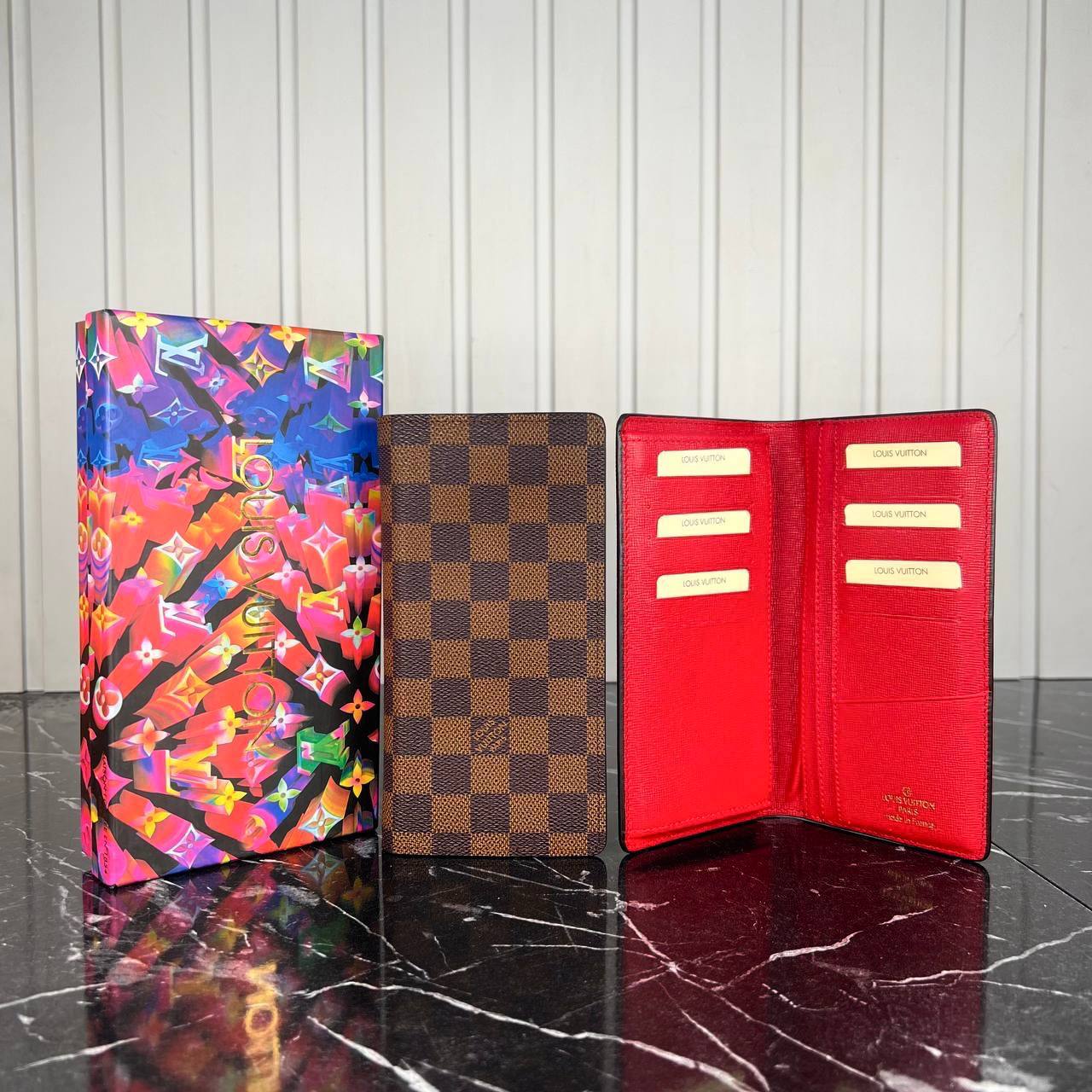 Louis Vuitton Brazza Wallet 

99 ⭐️