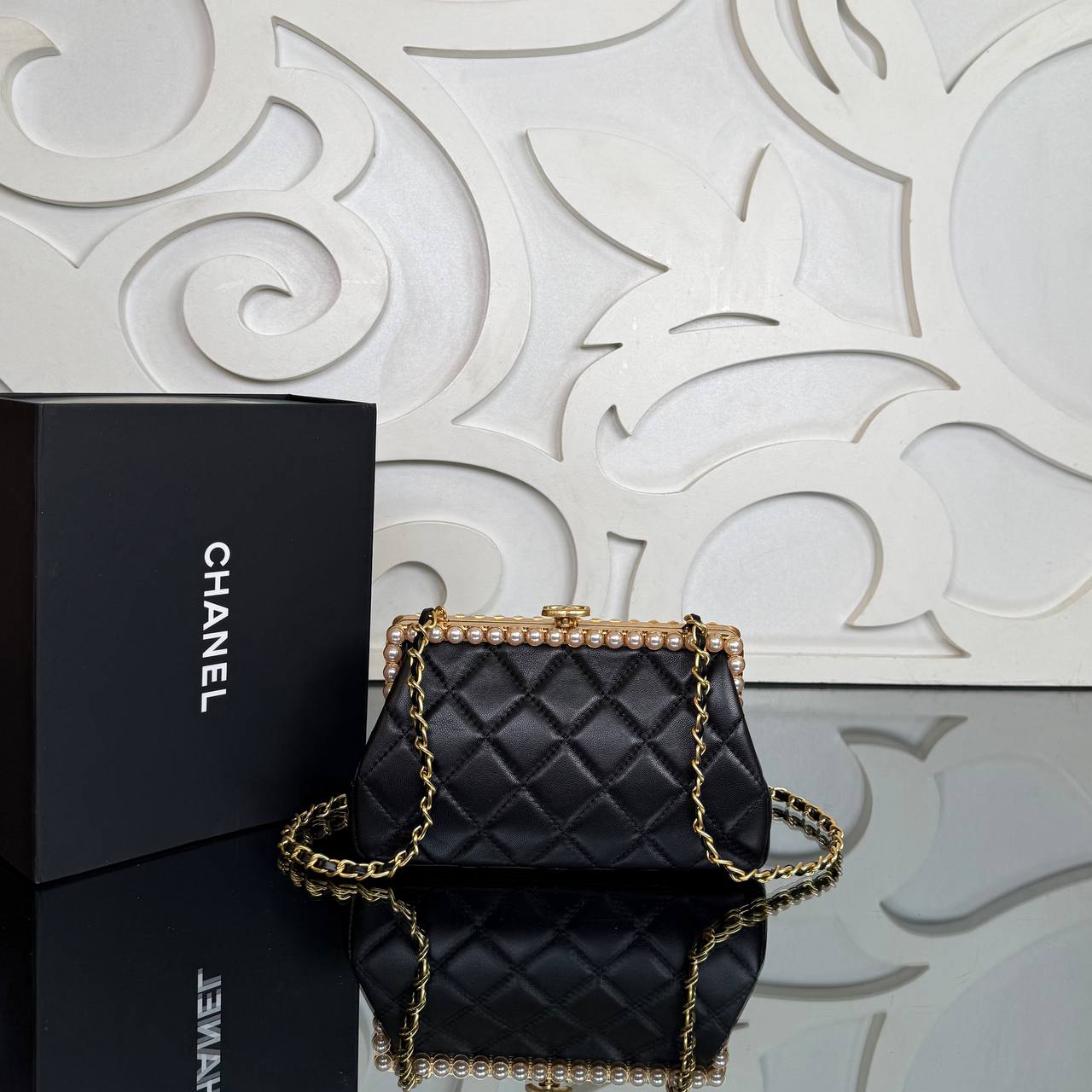 Chanel Mini Clutch

20x11.5 cm
910759 ⭐️