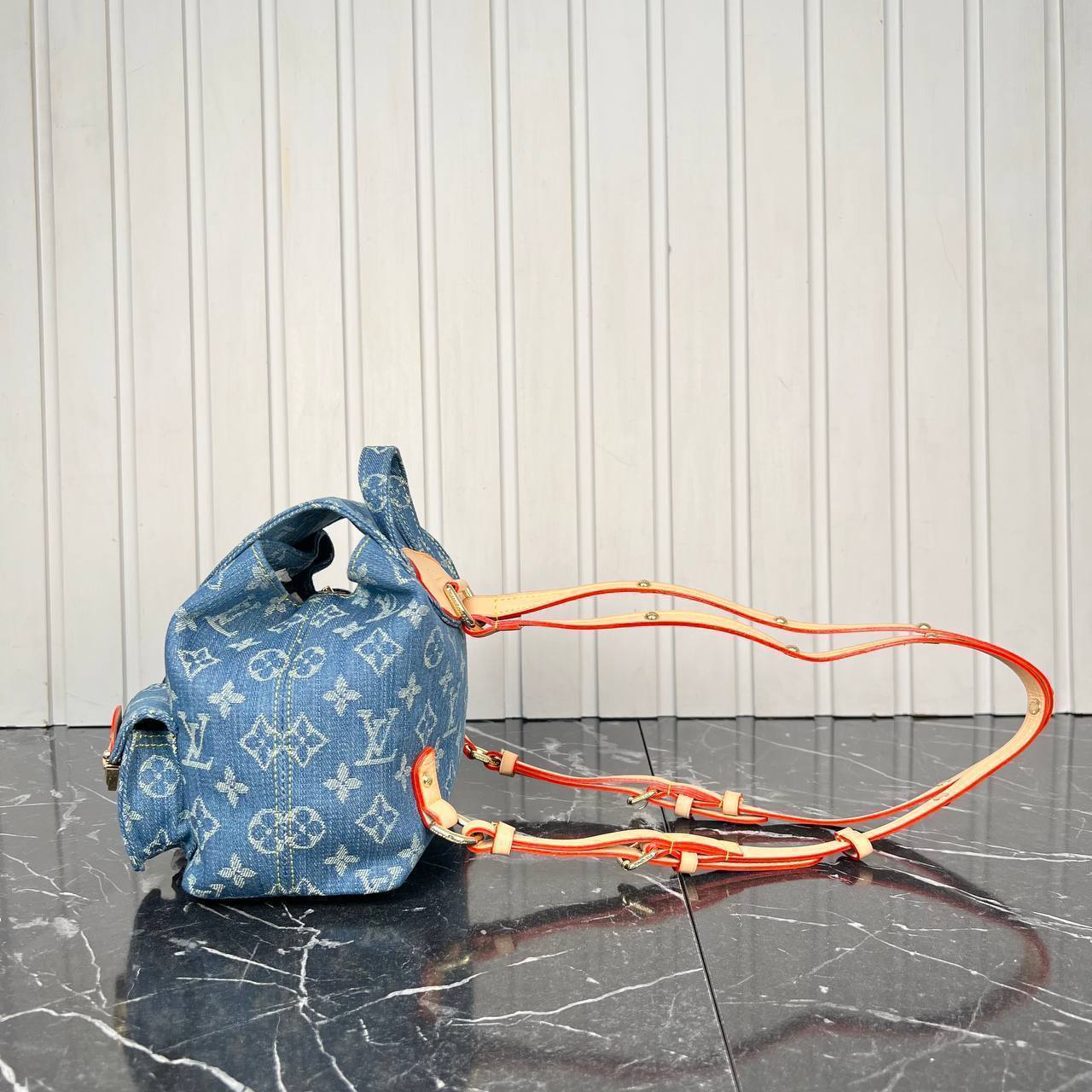 Louis Vuitton Venice Backpack Denim

5851-1