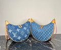 Louis Vuitton Loop Hobo Denim Bag
5837-20