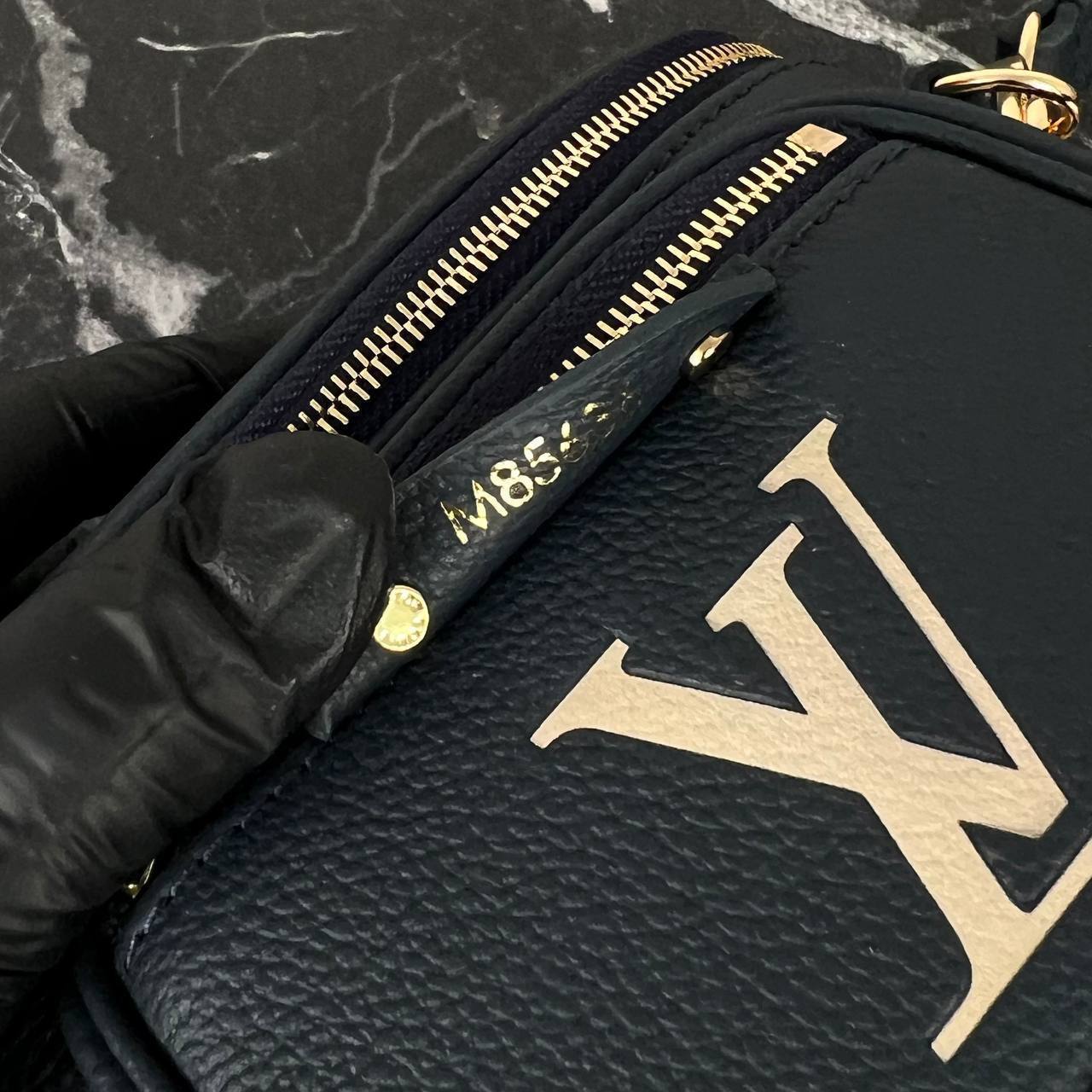 Louis Vuitton Mini Bumbag

6661 ⭐️