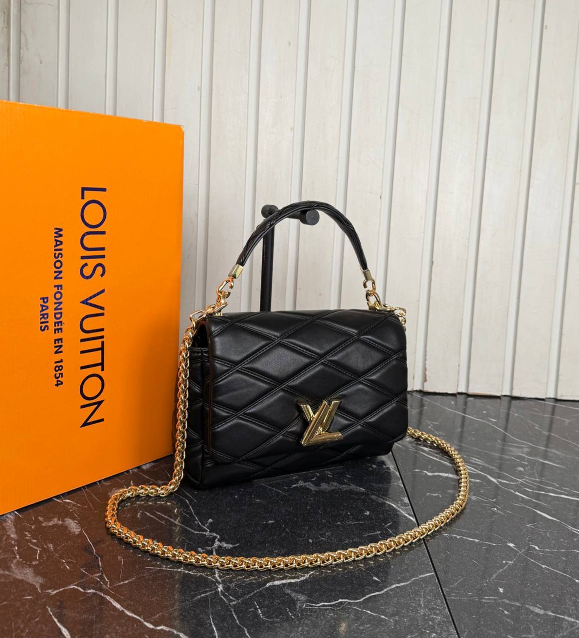 Louis Vuitton Go-14 Medium 

6133 ⭐️