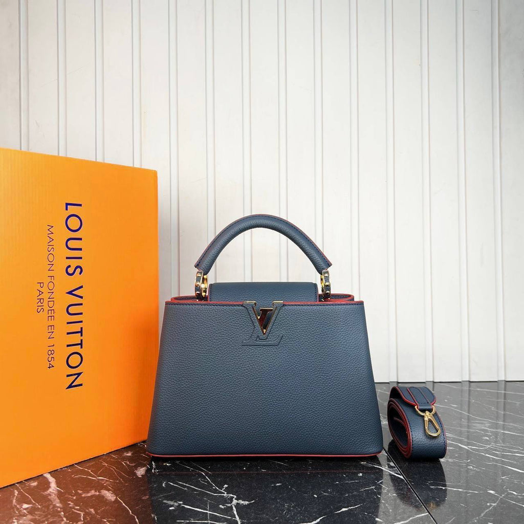 Louis Vuitton Capucines BB 

5565-3 ⭐️
