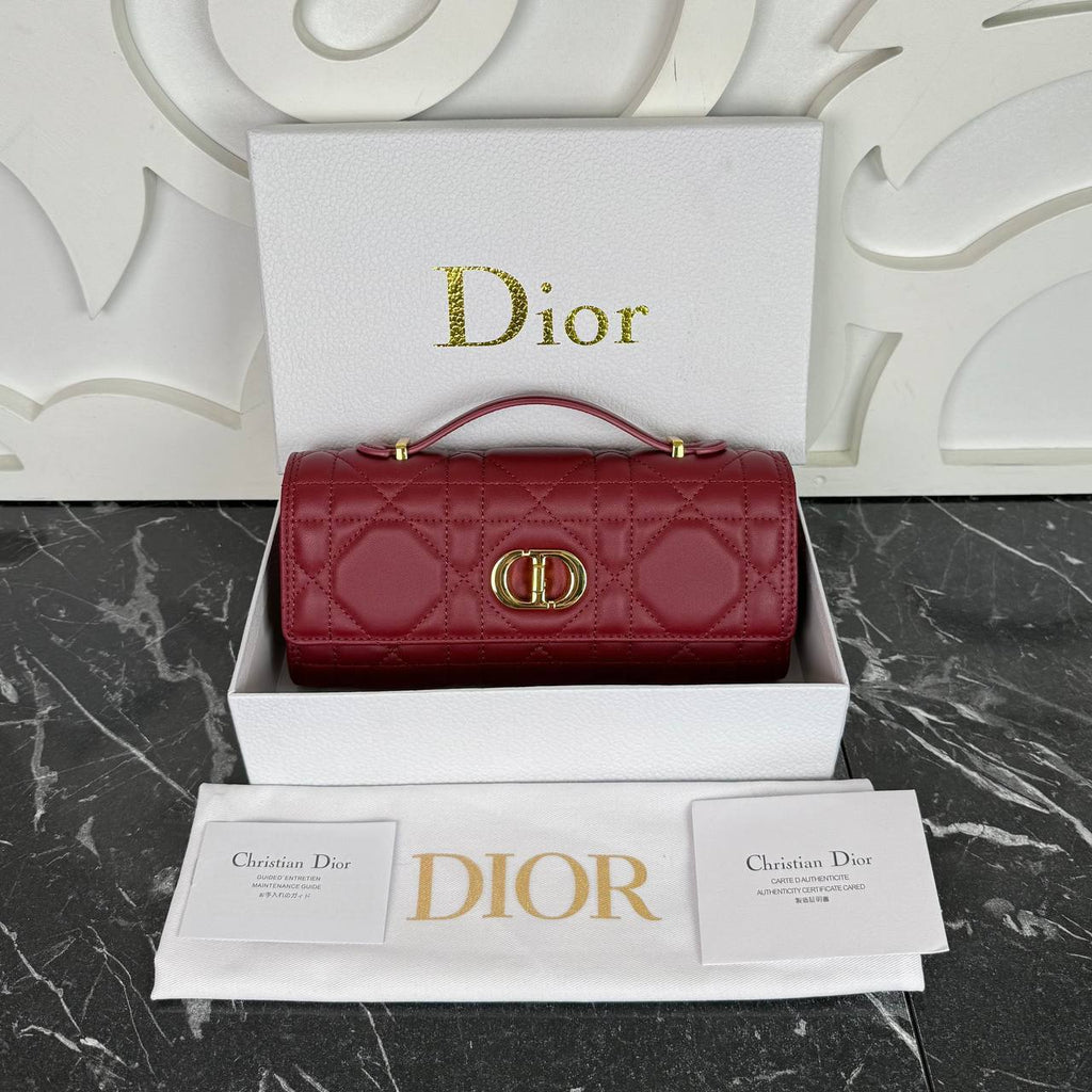 Christian Dior Dioramour Miss Caro Small 

24x10.5 cm
910186 ⭐️